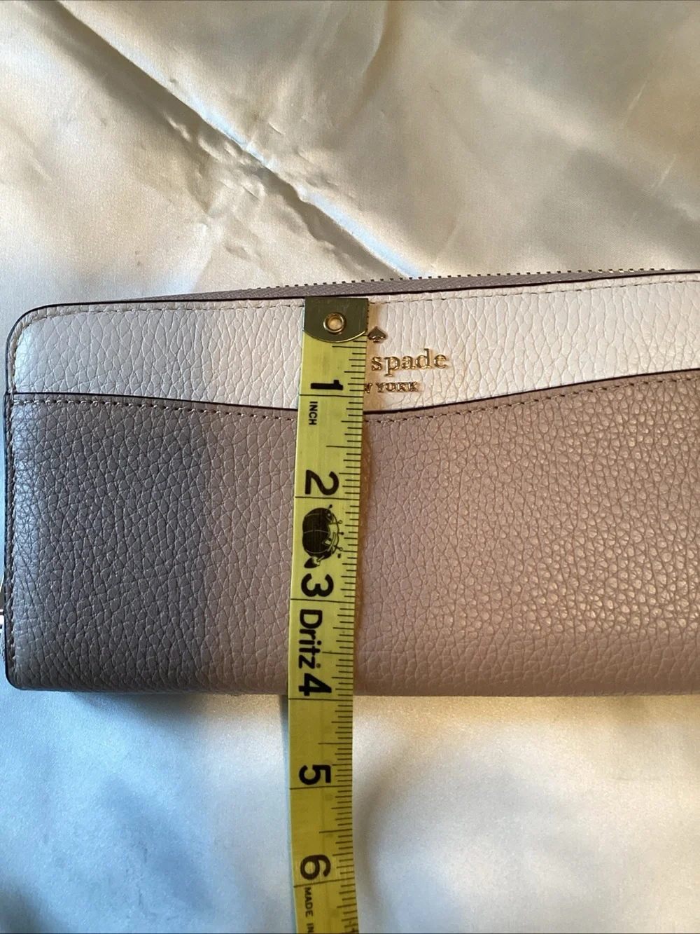kate spade Two-Tone Pebbled Leather Zip Wallet in Taupe & Cream